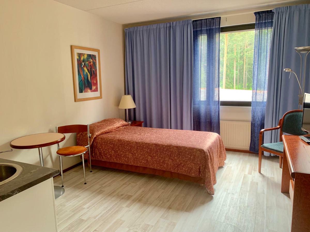 Hotelli Mesku Forssa Bagian luar foto