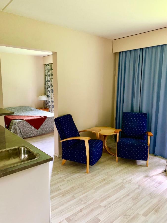 Hotelli Mesku Forssa Bagian luar foto
