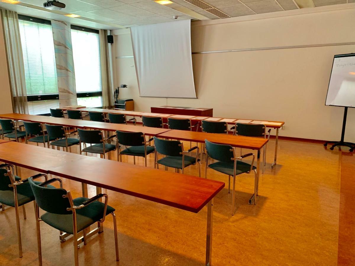 Hotelli Mesku Forssa Bagian luar foto